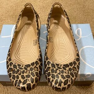 Women’s Crocs, Size 8, New without tags